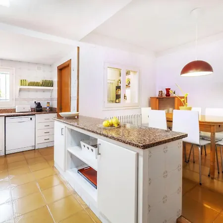 Dom wakacyjny Platja By Interhome