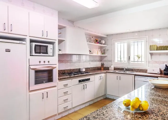 Сasa de vacaciones Platja By Interhome Lloret de Mar